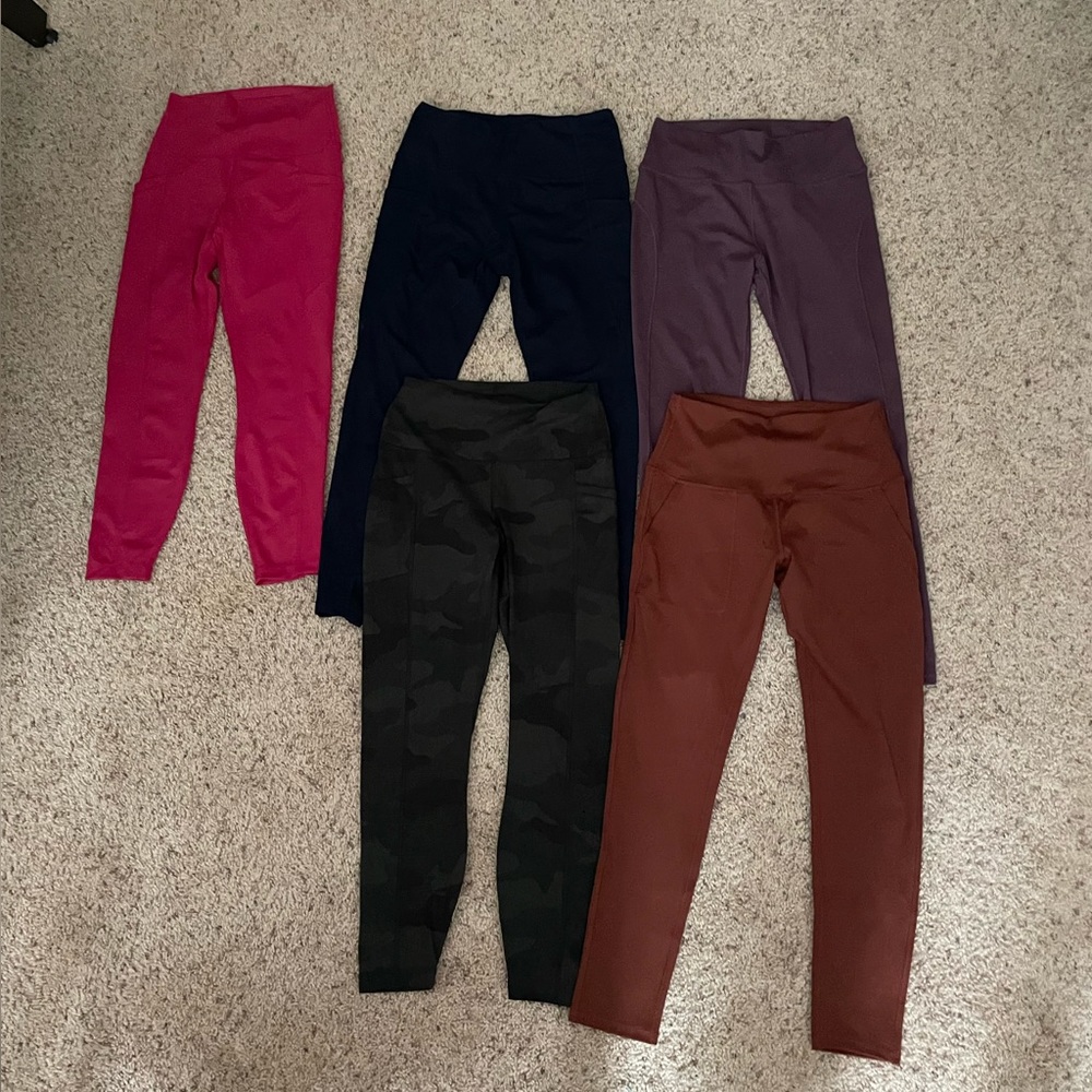 Lot of five pairs of women’s leggings size medium